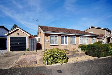 2 bedroom semi-detached bungalow for sale