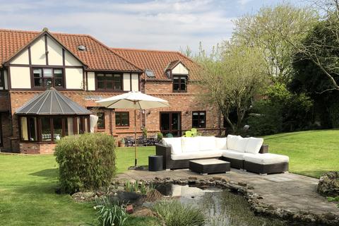 Lodge Lane, Gainsborough DN21 5 bed detached house for sale