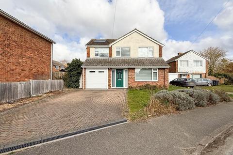 Harbour Avenue, Comberton, Cambridge 4 bed detached house for sale