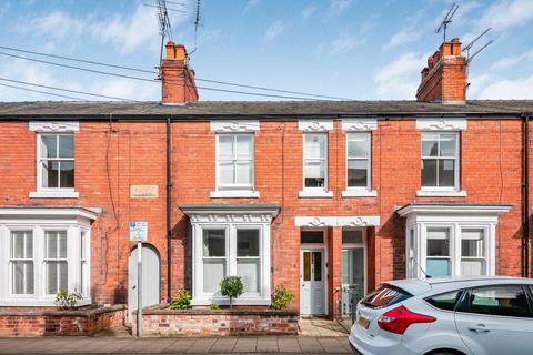 Minster Moorgate, Beverley, HU17 8HR 3 bed terraced house for sale
