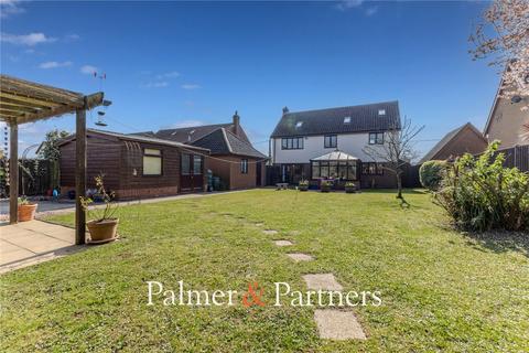 Lower Farm Road, Ringshall... 6 bed detached house for sale