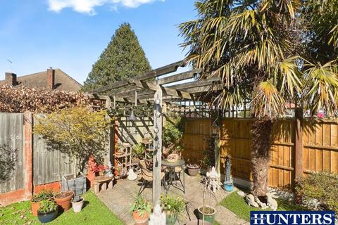 2 bedroom semi-detached bungalow for sale