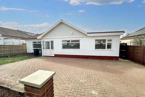 Cliff Gardens, Telscombe Cliffs, BN10... 4 bed detached bungalow for sale