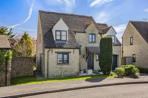 Morestall Drive, Cirencester... 4 bed detached house for sale