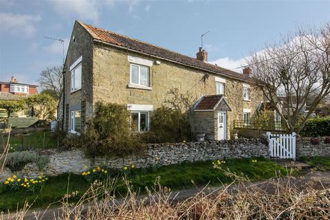 Cropton, Pickering 2 bed cottage for sale