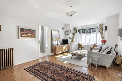 Bodorgan Road, Bournemouth 2 bed apartment for sale