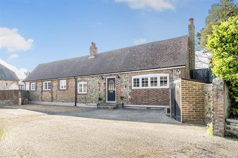 Hoe Lane, Flansham 3 bed detached bungalow for sale