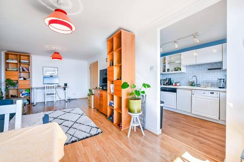 The Highway, Wapping, London, E1W 1 bed flat for sale
