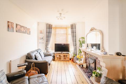 Bedminster, Bristol BS3 2 bed terraced house for sale