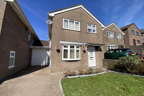 Gellionen Close, Clydach, Swansea... 3 bed link detached house for sale