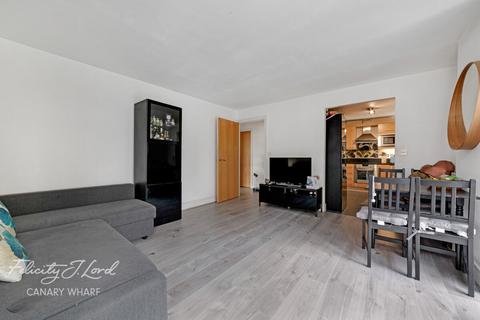 Nash House, Cassilis Road, London, E14 1 bed apartment for sale