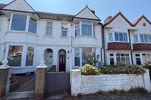 Windsor Avenue, Margate 3 bed terraced house for sale