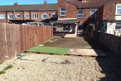 97 Alliance Avenue 3 bed end of terrace house for sale