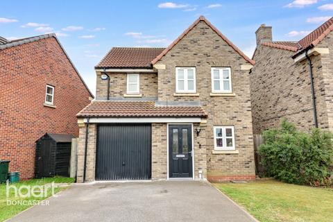 Badgers Holt, Doncaster 3 bed detached house for sale