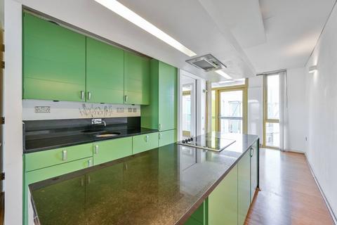 Becquerel Court, Greenwich, London, SE10 2 bed flat for sale