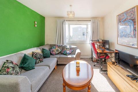 Roman Way, Enfield 1 bed flat for sale