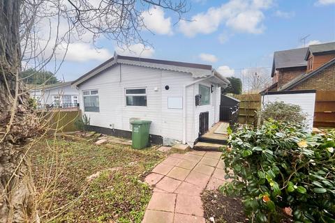Crays Hill Park, Crays Hill... 1 bed park home for sale