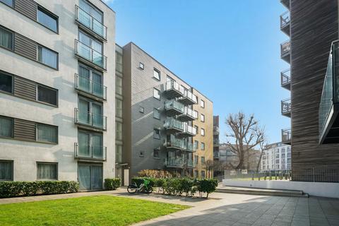 Blackheath Road, London SE10 1 bed flat for sale