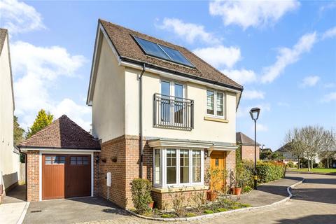 Meadow Close, Lavant, Chichester... 3 bed semi