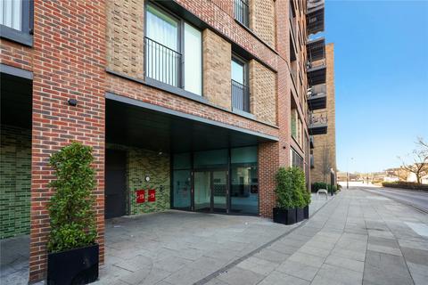 Ron Leighton Way, London 2 bed apartment for sale