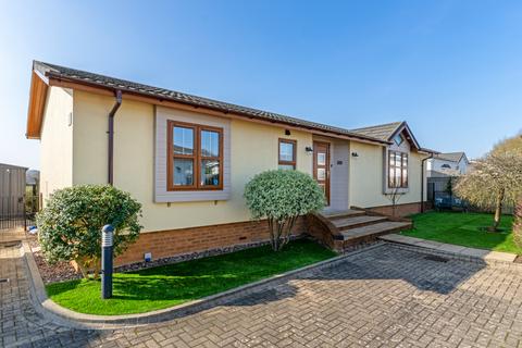 Takeley Park, Takeley CM22 2 bed detached house for sale