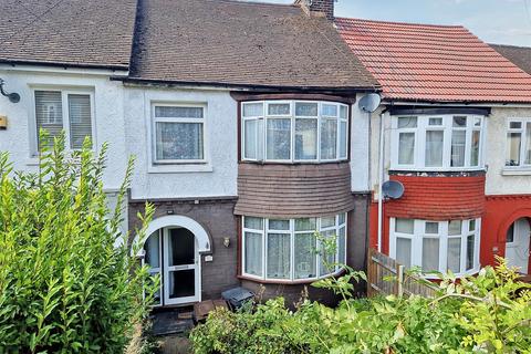 Howard Avenue, Rochester 3 bed terraced house for sale