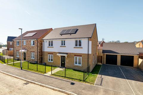 Dakota Drive, Fernwood, Newark... 4 bed detached house for sale