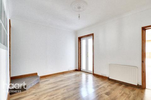 Alma Road, Sheerness 3 bed terraced house for sale