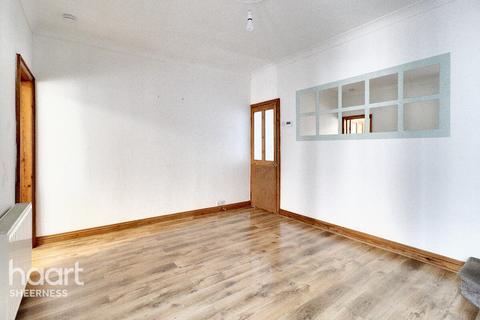Alma Road, Sheerness 3 bed terraced house for sale