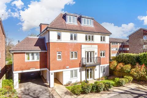 Christchurch Park, Sutton, Surrey 2 bed apartment for sale