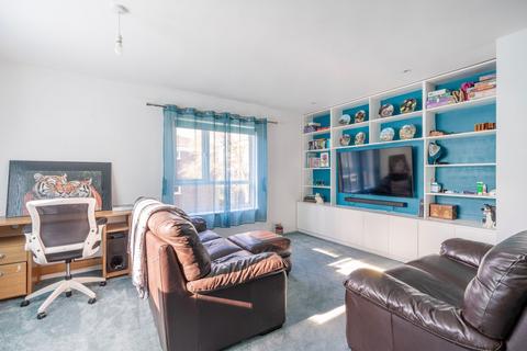 Knowland Grove, Norwich 2 bed flat for sale