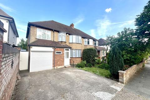 Gilders Road, Chessington, Surrey.... 4 bed semi
