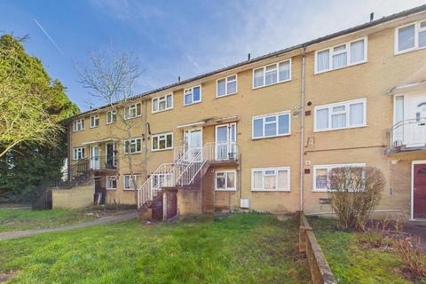 The Greenway, Uxbridge UB10 2 bed maisonette for sale