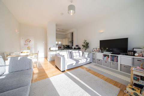 Hervey Road, London 2 bed apartment for sale