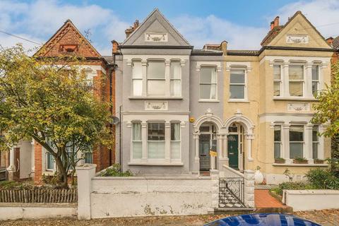 Norfolk House Road, London SW16 2 bed flat for sale