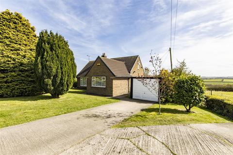 Heath Road, Heath, Chesterfield 2 bed detached bungalow for sale