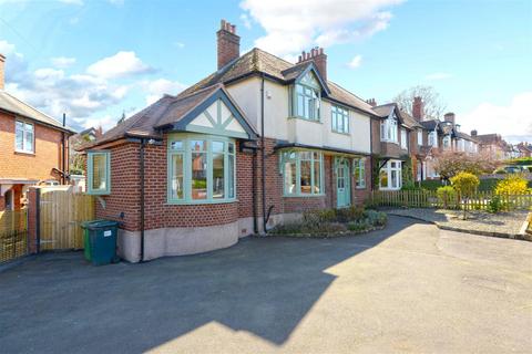 Woodfield Road, Porthill, Shrewsbury 4 bed semi