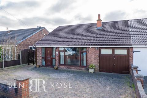 Pennine Avenue, Euxton, Chorley 3 bed semi