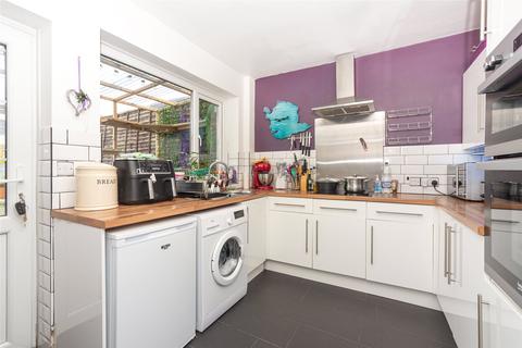 Gaerwen, Isle of Anglesey, LL60 3 bed semi
