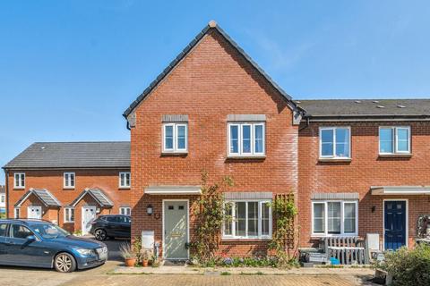 Rimini Road, Andover, SP11 6WN 3 bed semi