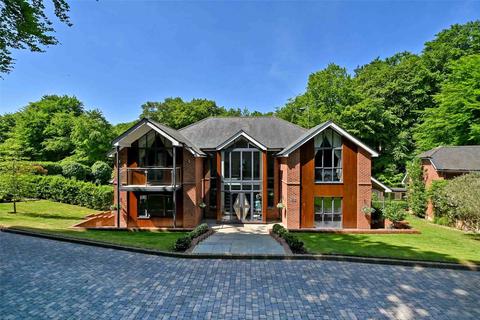 Elmshott Close, Penn... 5 bed detached house for sale