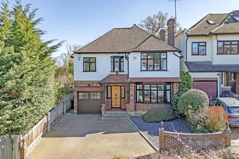 Dale Gardens, Woodford Green IG8 4 bed detached house for sale
