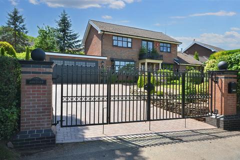 Meadow Lane, Fulford 4 bed detached house for sale
