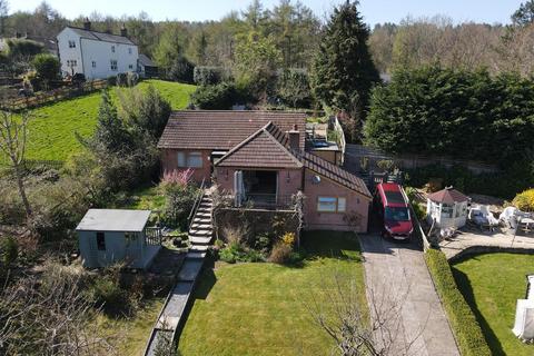 Camomile Green, Lydbrook 3 bed detached bungalow for sale