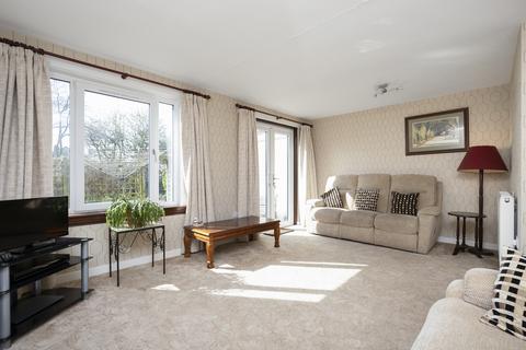 6 Terregles, Penicuik, EH26 0AZ 4 bed link detached house for sale