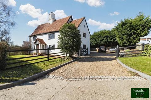 Stevenage SG2 4 bed cottage for sale