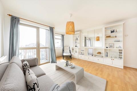 Worple Road, London SW19 2 bed flat for sale