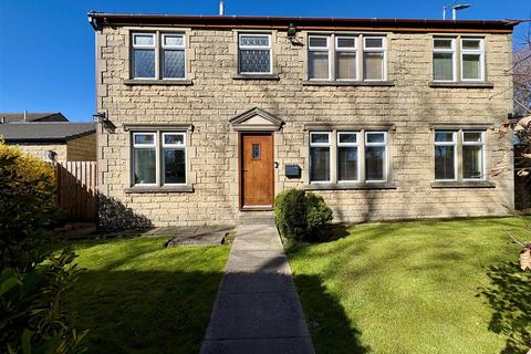 Lower Lane, Gomersal, Cleckheaton 3 bed detached house for sale