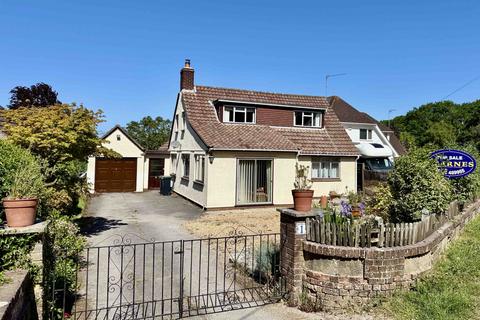 Burrows Lane, Verwood, BH31 4 bed chalet for sale