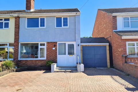 NICHOLLS AVENUE, PORTHCAWL, CF36 5LH 3 bed semi